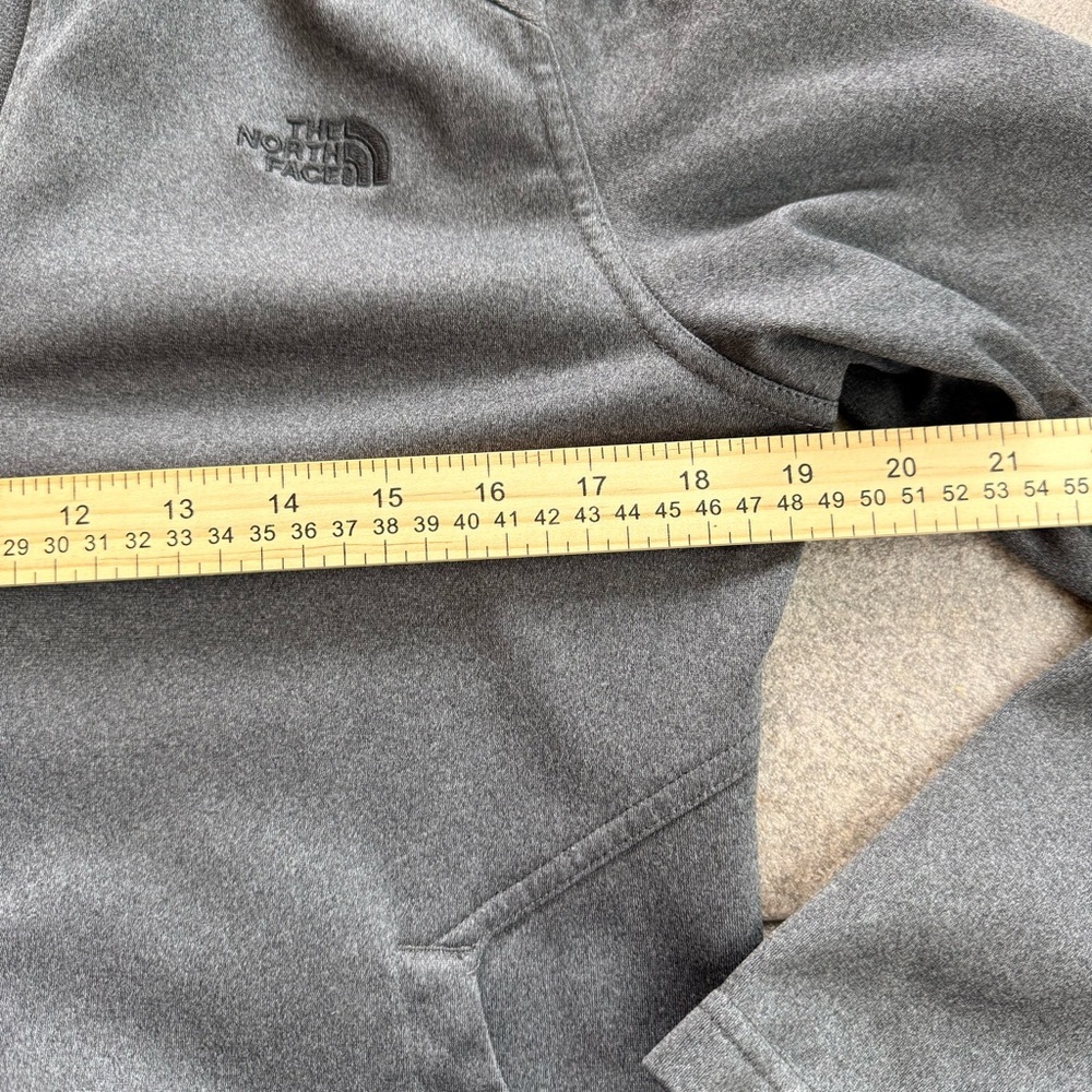 The North Face Women's Gray Hooded Zip Jacket Size Medium - Picture 7 of 9